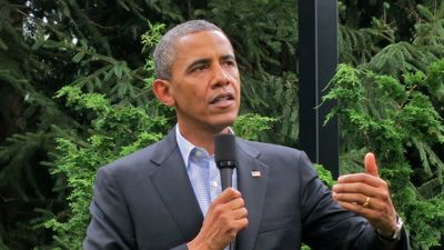 As judge temporarily restores White House press access, Obama characterizes Trump’s media ban as a larger ‘foundational’ issue with the free press