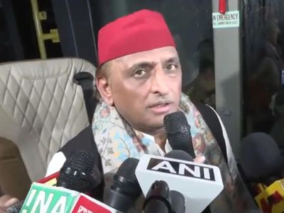 'CEC should resign on his own': Akhilesh Yadav demands Gyanesh Kumar's resignation