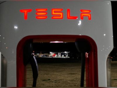 PepsiCo, DHL among customers as Tesla kicks off Semi electric truck deliveries