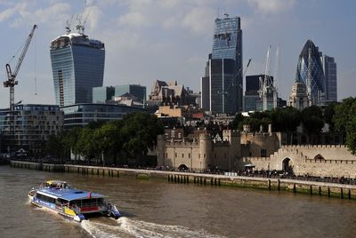 City of London wins approval to build skyscrapers near Tower of London