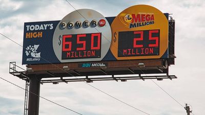 Lottery Privacy Court Fight: Maine winner sues over NDA breach; family disclosures contested