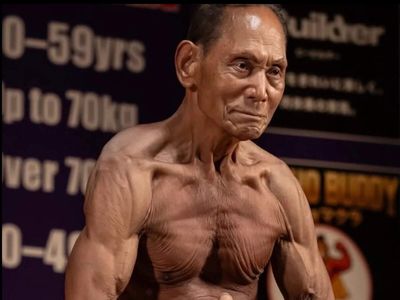 Toshisuke Kanazawa, 90-year-old Japanese bodybuilder who beat age once drank 6 protein shakes a day, competed with Arnold Schwarzenegger