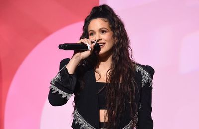 Report: Rosalía inspired a song on the new U2 album Carnaval De Luz