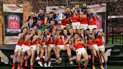 Lions use Wharfie Time as rallying call for three-peat