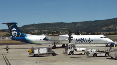 7 Alaska Airlines flight attendants fall ill after unknown cabin odour on Honolulu flight