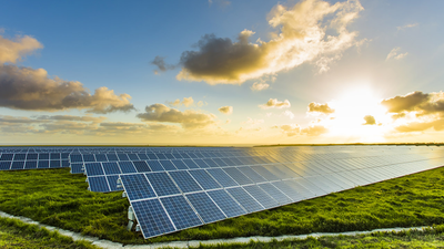 Goulburn’s 300 local investors funded a 1.4MW solar farm and 4MWh battery over 12 years