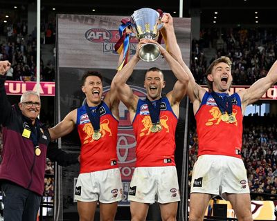 Brisbane inspired by Fremantle’s Wharfie Time in AFL grand final, says Josh Dunkley
