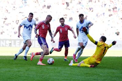 Slovenia v Scotland LIVE: Scot miss chances in goalless draw to begin Pocognoli era