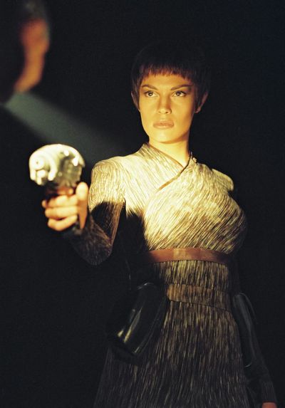 20 Years Ago, The Star Trek Saga Got The Gritty Prequel Nobody Asked For