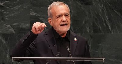 Tổng thống Iran khẳng định Tehran 'không còn tin tưởng' vào đàm phán với Washington
