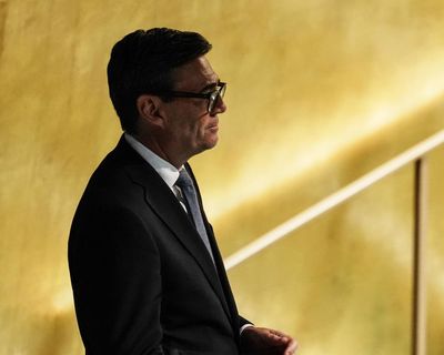 Tony Blair would like Andy Burnham to take his advice on rejoining the EU. Should he?