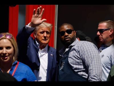 Did Byron Donalds drop Donald Trump from his campaign? A quiet website change on the GOP candidate's website gets a loud response