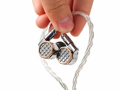 SNOWSKY OAK NANO Review: HiFi Earphones You Could Mistake For Jewelry