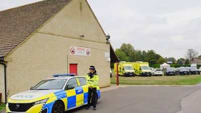 5 arrested on suspicion of preparing terror attack near UK airbase used by US forces