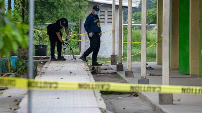 3 killed, 4 injured after fight erupts into gunfire at Detroit strip club in US