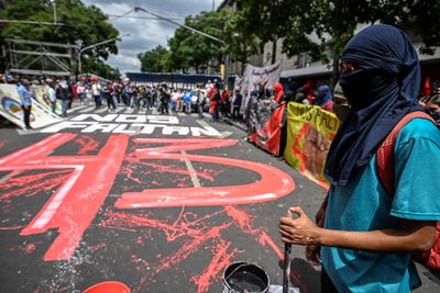Twelve Years of Ayotzinapa: Thousands March in Mexico City as Sheinbaum's Report Awaits Monday Reveal