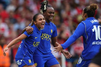 Chelsea turn up heat on Arsenal as Alyssa Thompson strike settles WSL derby