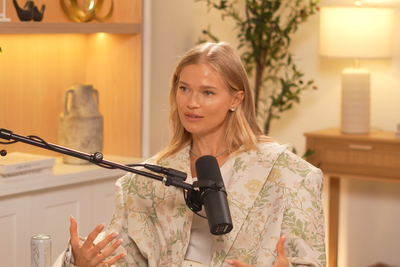 Victoria's Secret Model Vita Sidorkina Says On-Camera 'Sisterhood' Was 'Completely Fake'
