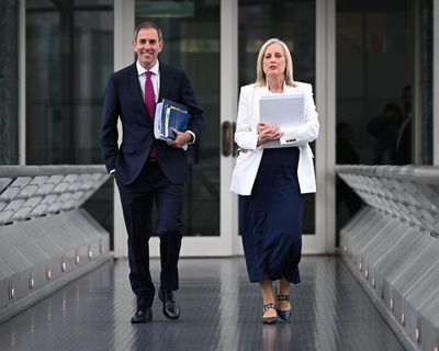 One Nation senator pays back more than $3,300 in taxi expenses; Cleary tells fans ‘I’ll be back’ – as it happened