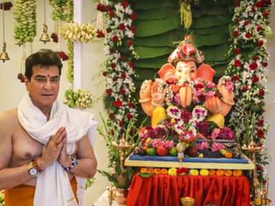 Jeetendra lives in a Rs 200-crore Krishna bungalow in Mumbai's Juhu featurin family portraits, a large Ganesh temple and spaces for family gatherings