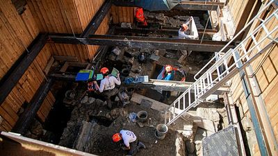 'Major breakthrough': Ancient wall discovery points to origins of first Paris settlement