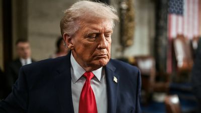 Trump asks people to ‘expel the warmongers from our government’ in a new publicly funded ad. The White House claims the ad is ‘not political’