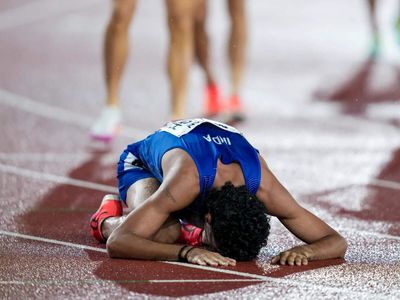 Gulveer Singh wins silver in 1500m, Vithya Ramraj claims bronze in women's 400m hurdles