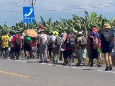 Hundreds of migrants head towards US border as Trump's popularity dwindles ahead of midterm polls