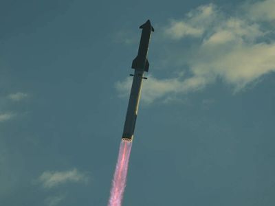 SpaceX's supersized Starship launches into orbit for the first time but flight ends early