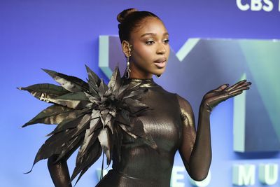 The 7 Standout Celebrity Looks From the 2026 MTV VMAs Red Carpet