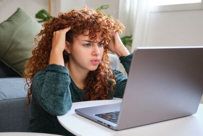 Experts found AI summaries are warping our memories – and the results are worrying