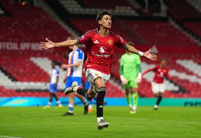 Manchester United warned JJ Gabriel exit could trigger transfer nightmare