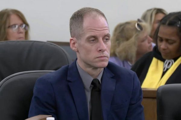 Former 'American Idol' singer Caleb Flynn is on trial in wife's killing. He says a burglar did it