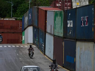 A city of containers: How Islamabad prepares for another Imran Khan showdown