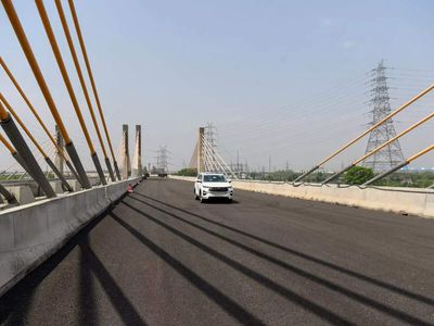 Shah inaugurates Barapullah elevated road corridor, other projects worth Rs 1,941 crore