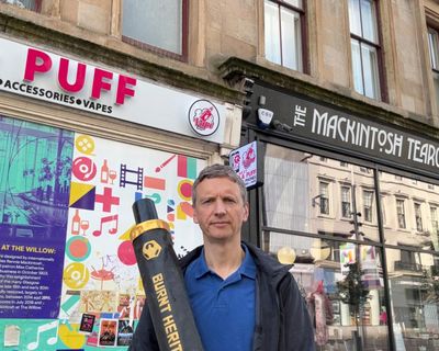Fire fears as vape shop prepares to open next to 120-year-old Glasgow tearooms