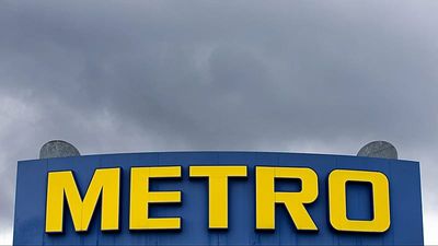 German retailer Metro loses control of Russian business after Putin decree