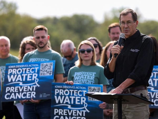 In Iowa, soaring cancer rates emerge as a key midterms issue