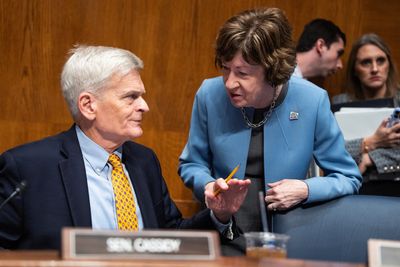 Senators press administration for answers on broadband funds