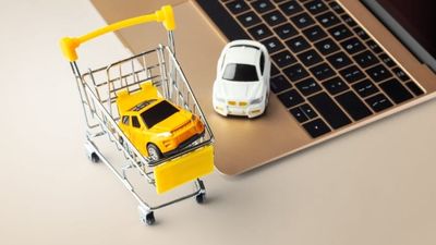 Selling Your Car Online? This “Interested Buyer” May Actually Be Trying to Steal Your Card Number