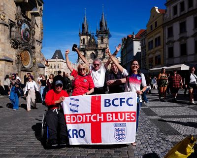 Czechia 0-2 England: Nations League football – as it happened