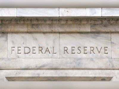 Fed rate hike 'not urgent', says John Williams; Austan Goolsbee warns against 'playing with fire'
