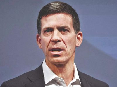 Goldman Sachs' John Waldron edges closer to succeeding David Solomon as CEO