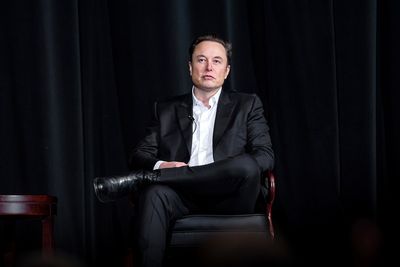 Elon Musk Called This Four-Hour Documentary a 'Hit Piece' - Now It's Heading to HBO Amid $110B Takeover
