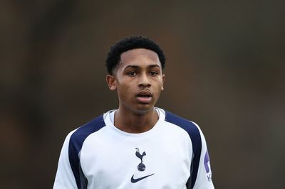 Chelsea confirm signing of ex-Tottenham wonderkid after dazzling on trial