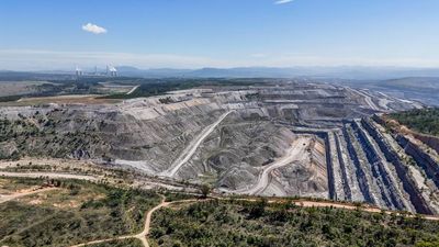 Approval of biggest coal project in NSW planning commission’s history described as ‘infamous betrayal’
