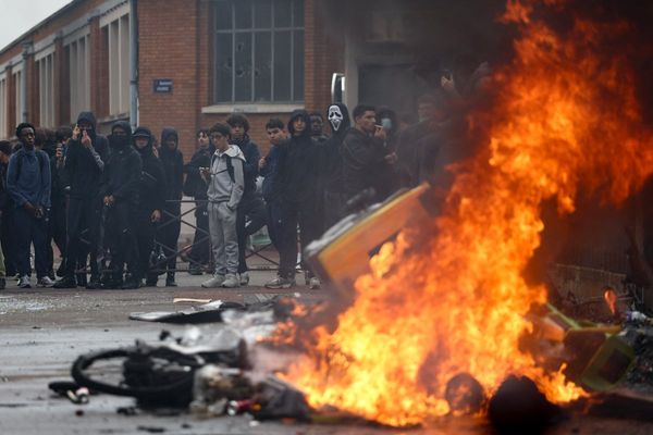 Hundreds arrested as French student protests about overcrowded classrooms turn violent