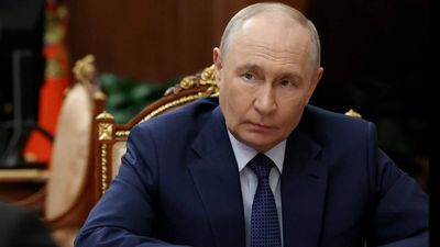 Russia raises troop numbers to 1.55m as Zelensky accuses Kremlin of mass mobilisation