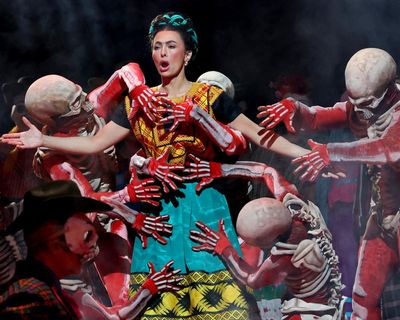 Start spreading the news… New York’s opera giveaway shows UK politicians how to be brave