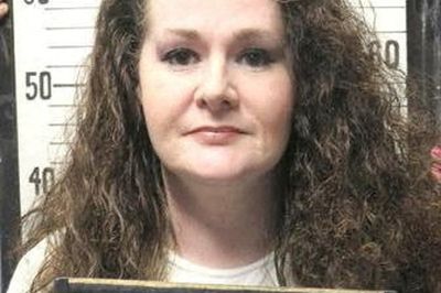 Christa Pike’s execution halted by appeals court an hour before it was set to take place